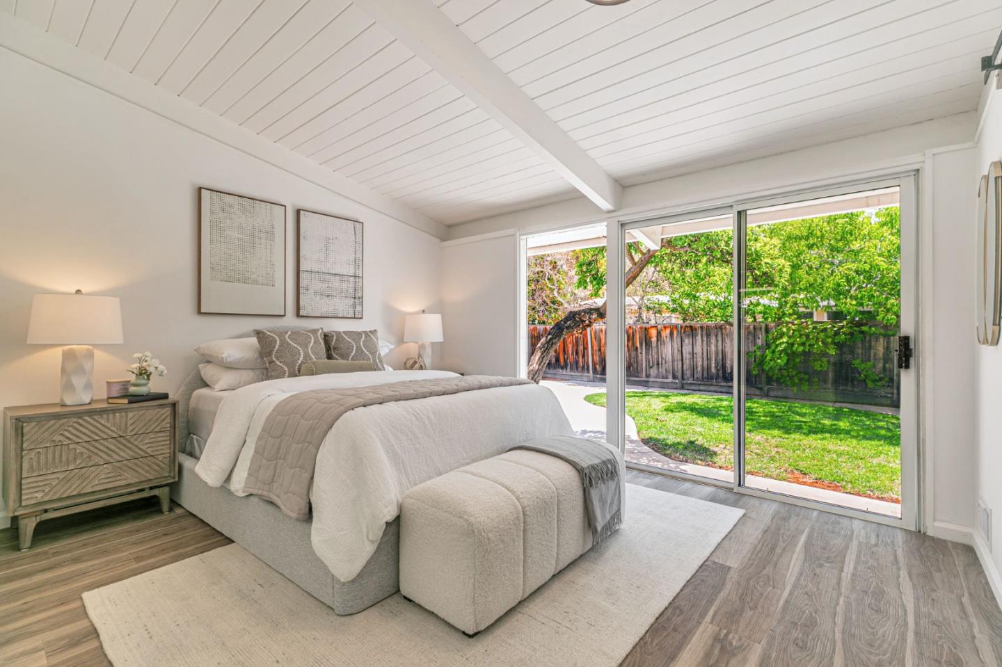 Detail Gallery Image 28 of 39 For 3845 Corina Way, Palo Alto,  CA 94303 - 3 Beds | 2 Baths