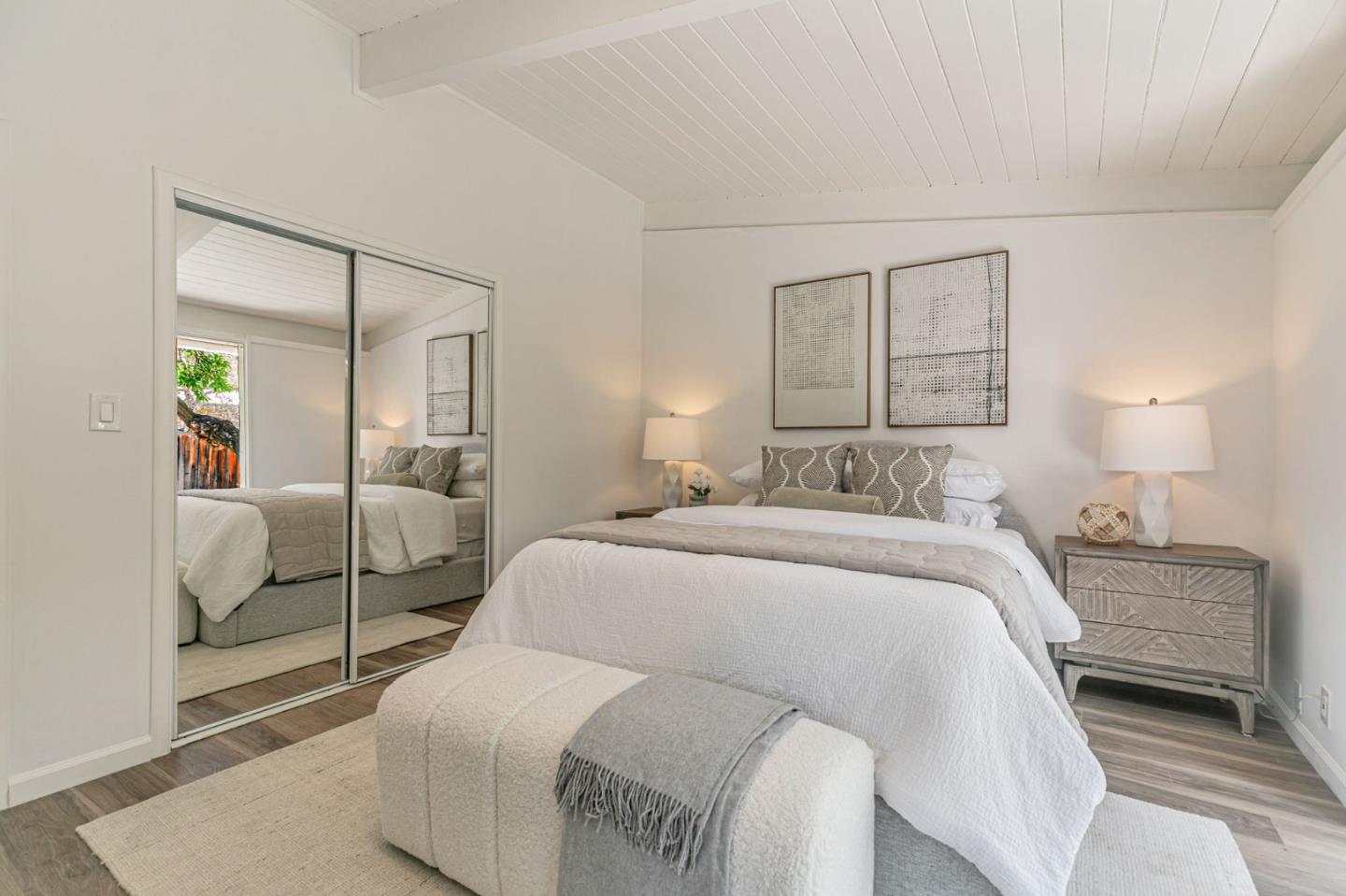 Detail Gallery Image 29 of 39 For 3845 Corina Way, Palo Alto,  CA 94303 - 3 Beds | 2 Baths