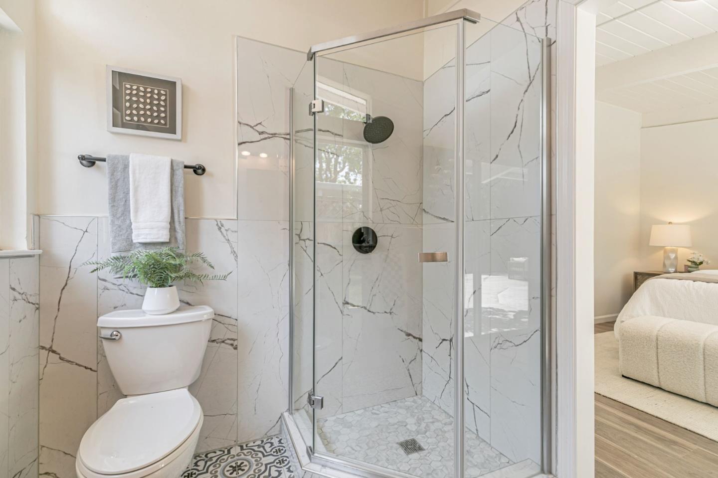 Detail Gallery Image 32 of 39 For 3845 Corina Way, Palo Alto,  CA 94303 - 3 Beds | 2 Baths