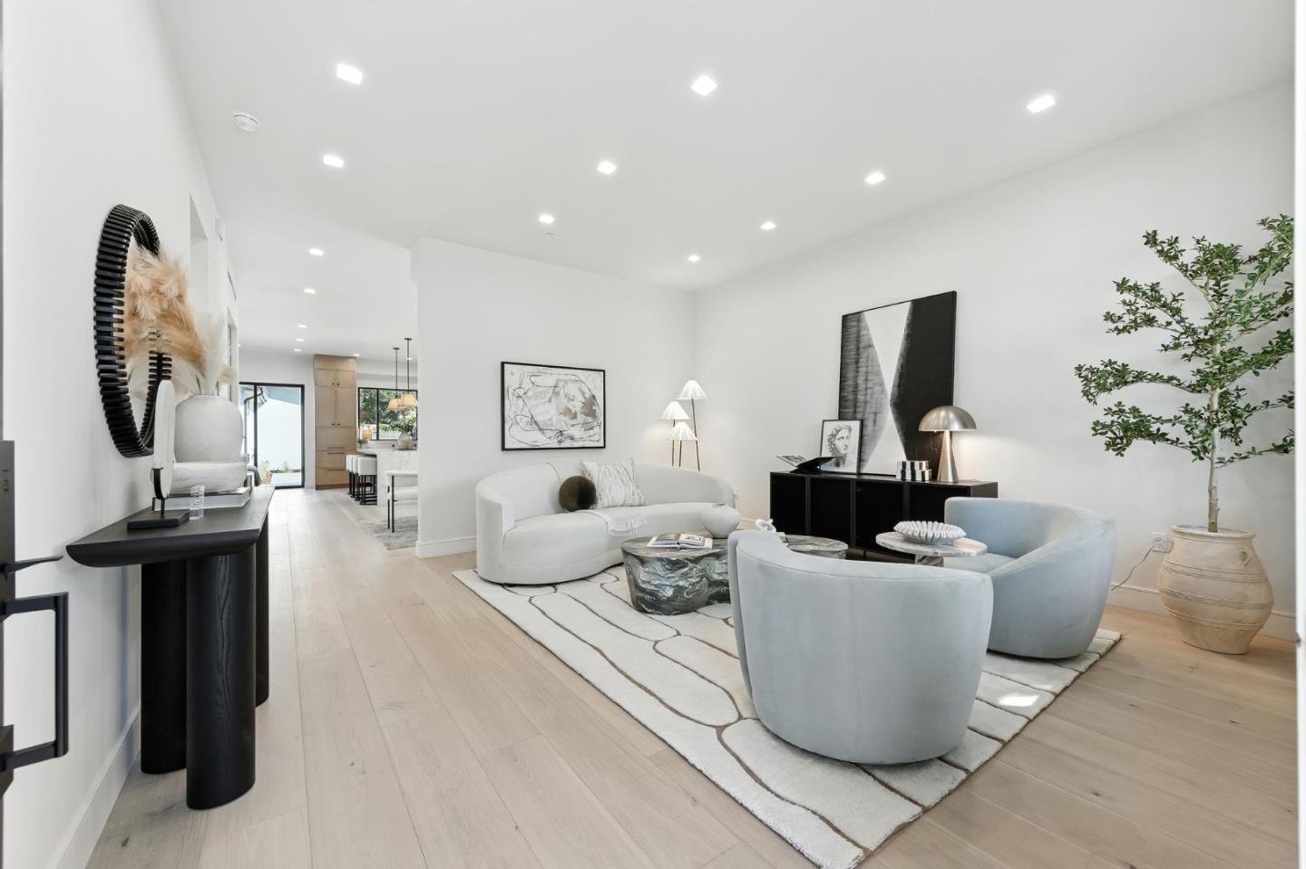 Detail Gallery Image 16 of 49 For 125 15th Ave, San Mateo,  CA 94402 - 5 Beds | 4 Baths