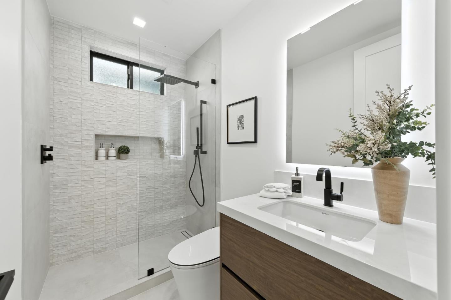 Detail Gallery Image 21 of 49 For 125 15th Ave, San Mateo,  CA 94402 - 5 Beds | 4 Baths
