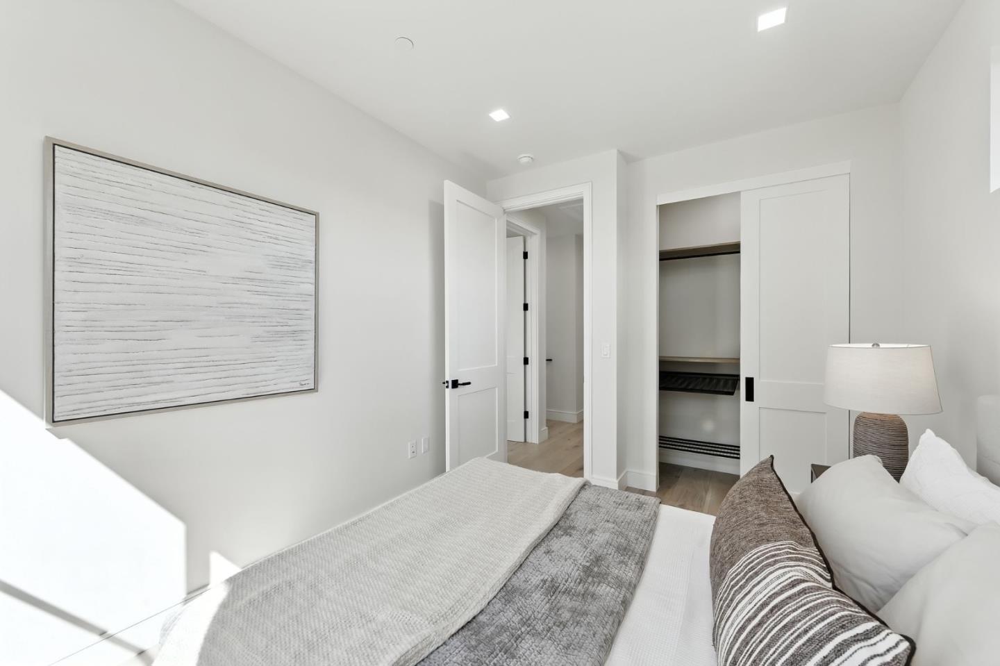 Detail Gallery Image 26 of 49 For 125 15th Ave, San Mateo,  CA 94402 - 5 Beds | 4 Baths