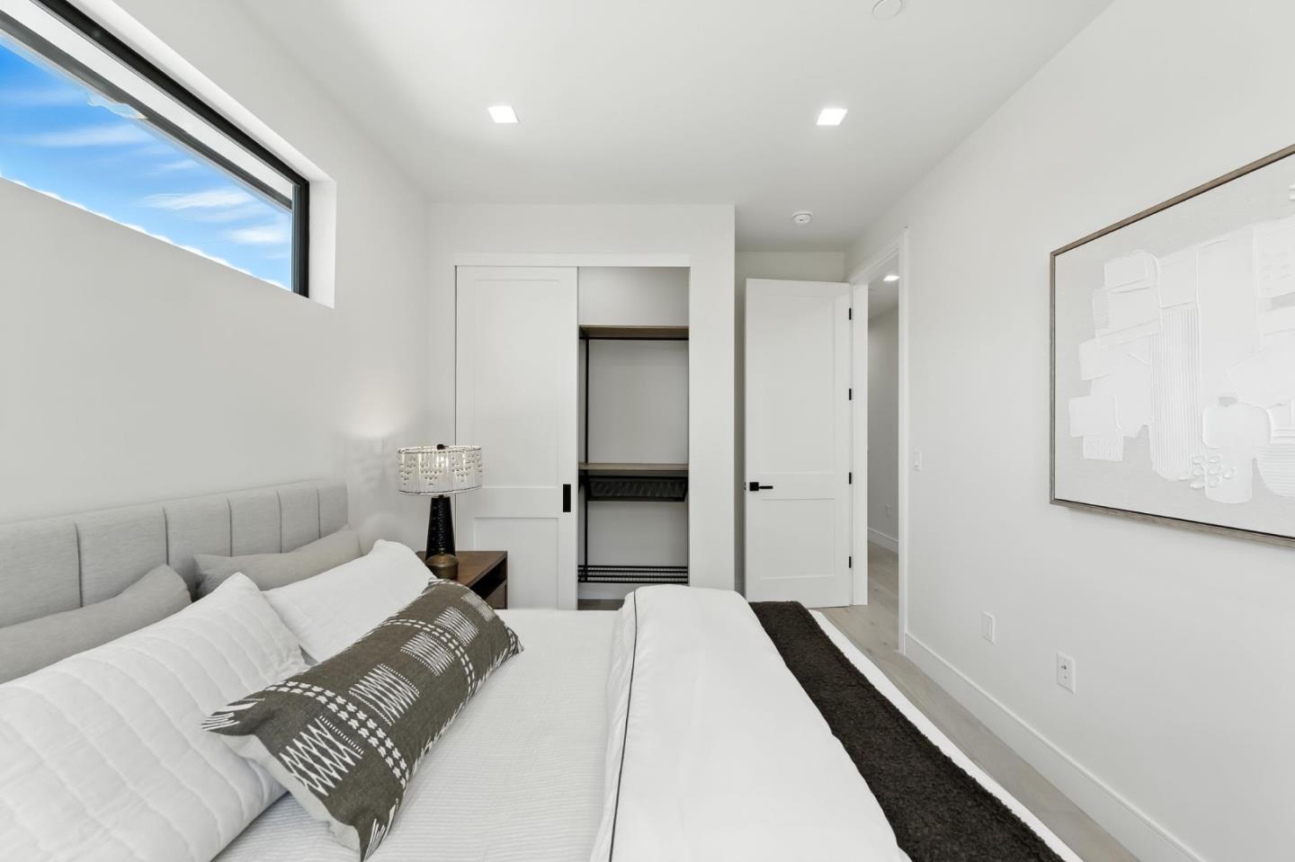 Detail Gallery Image 28 of 49 For 125 15th Ave, San Mateo,  CA 94402 - 5 Beds | 4 Baths