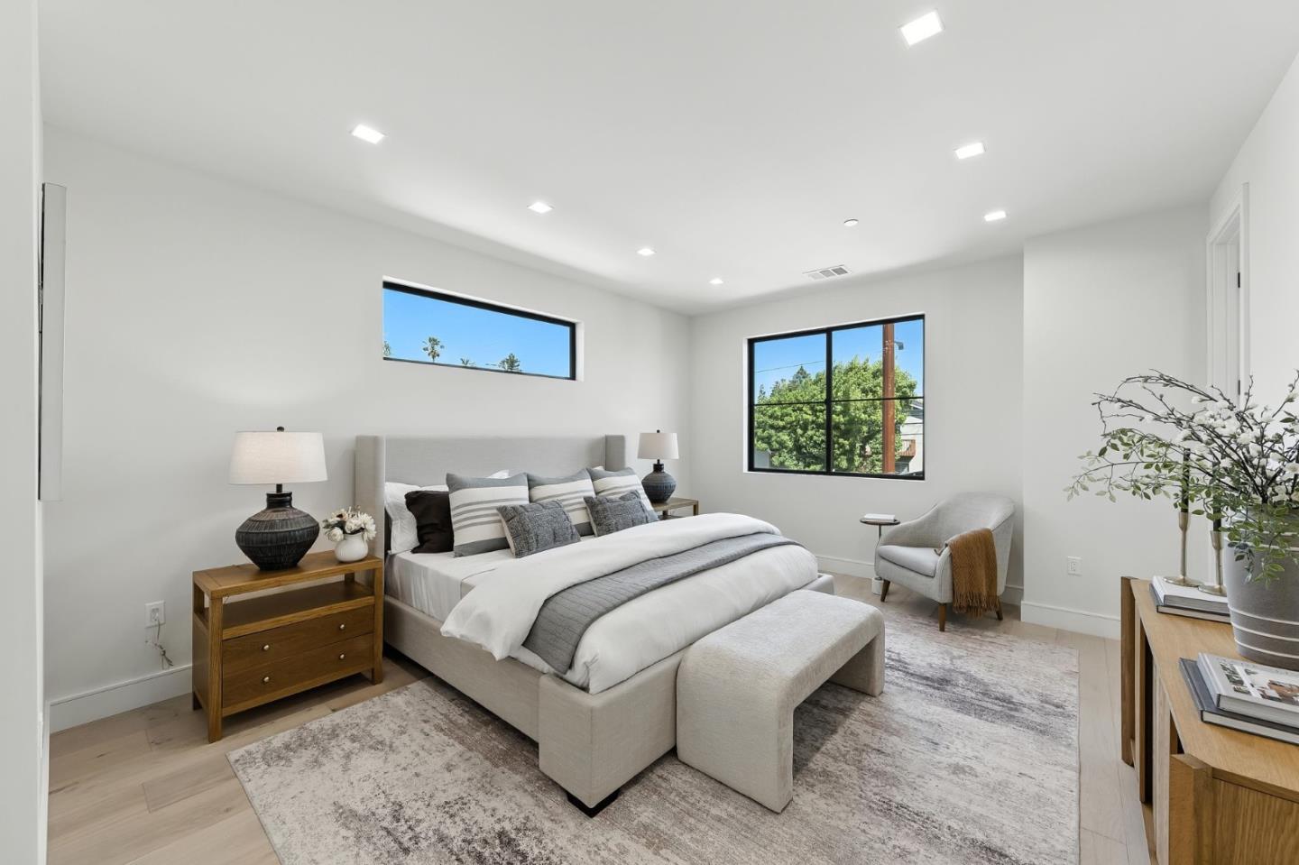 Detail Gallery Image 29 of 49 For 125 15th Ave, San Mateo,  CA 94402 - 5 Beds | 4 Baths
