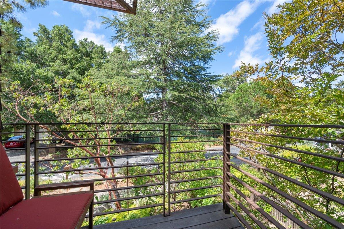Detail Gallery Image 26 of 45 For 705 University Ave, Los Altos,  CA 94022 - 3 Beds | 3/1 Baths