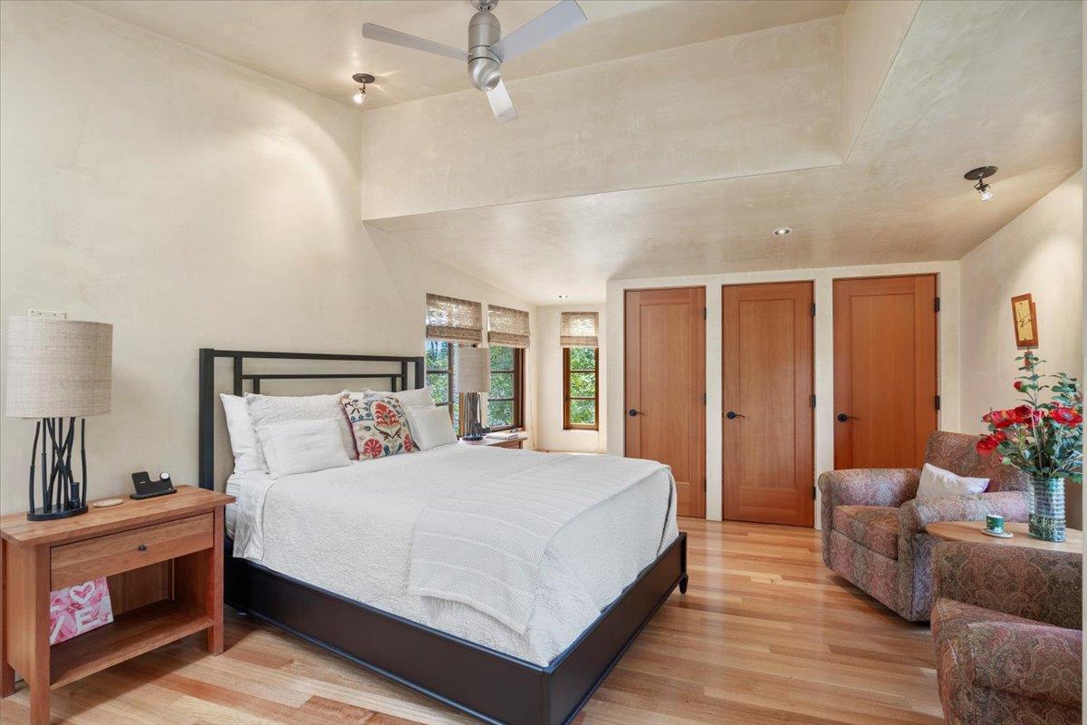 Detail Gallery Image 27 of 45 For 705 University Ave, Los Altos,  CA 94022 - 3 Beds | 3/1 Baths