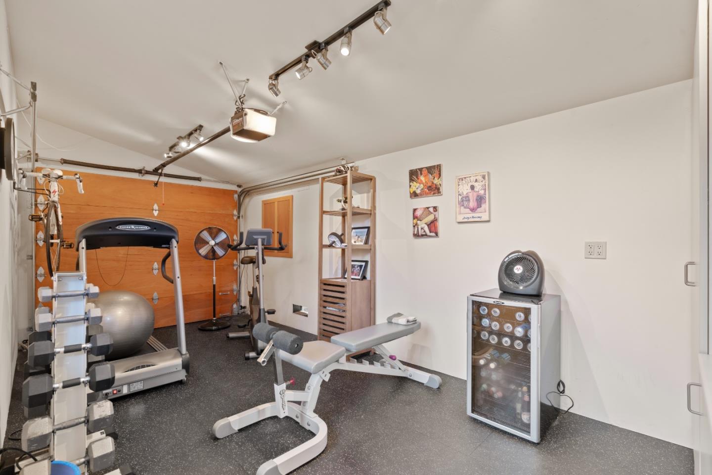 Detail Gallery Image 52 of 52 For 705 University Ave, Los Altos,  CA 94022 - 3 Beds | 3/1 Baths