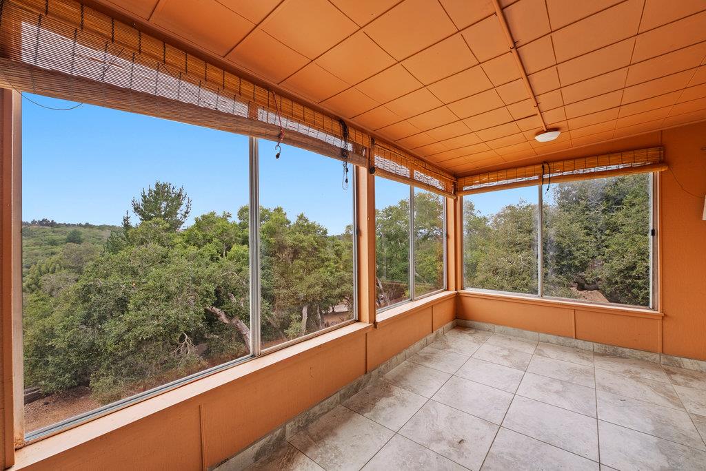 Detail Gallery Image 14 of 29 For 37 Vista Dr, Salinas,  CA 93907 - 3 Beds | 2 Baths