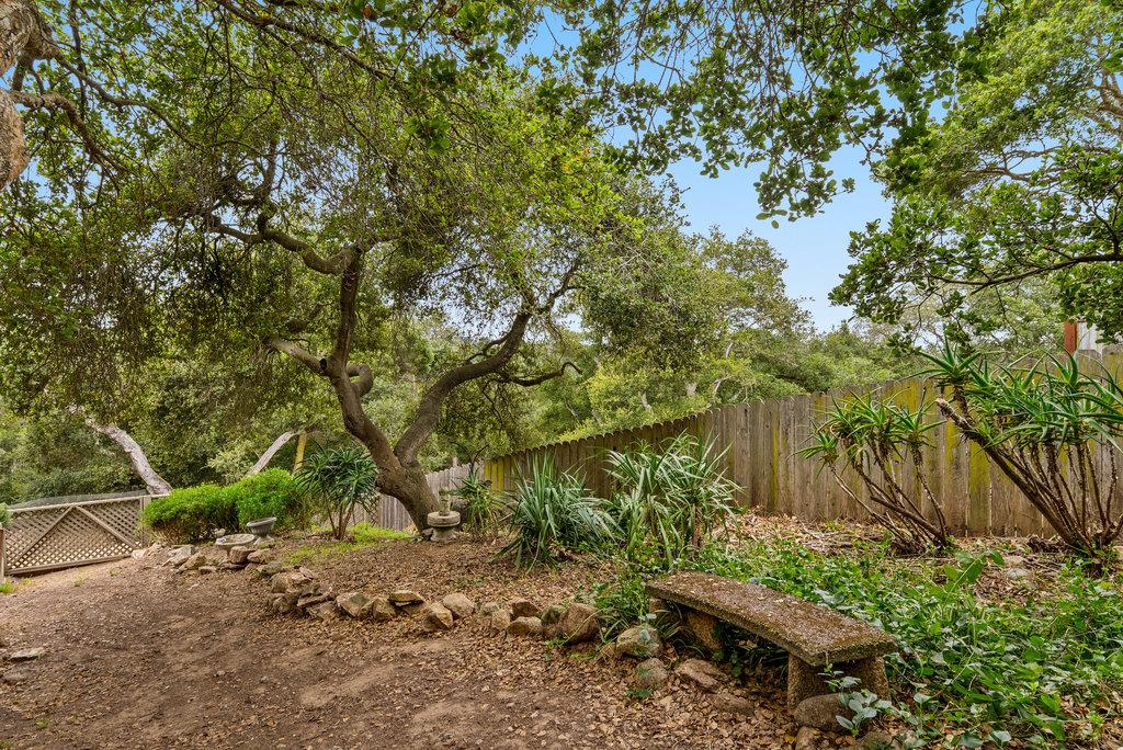 Detail Gallery Image 23 of 29 For 37 Vista Dr, Salinas,  CA 93907 - 3 Beds | 2 Baths