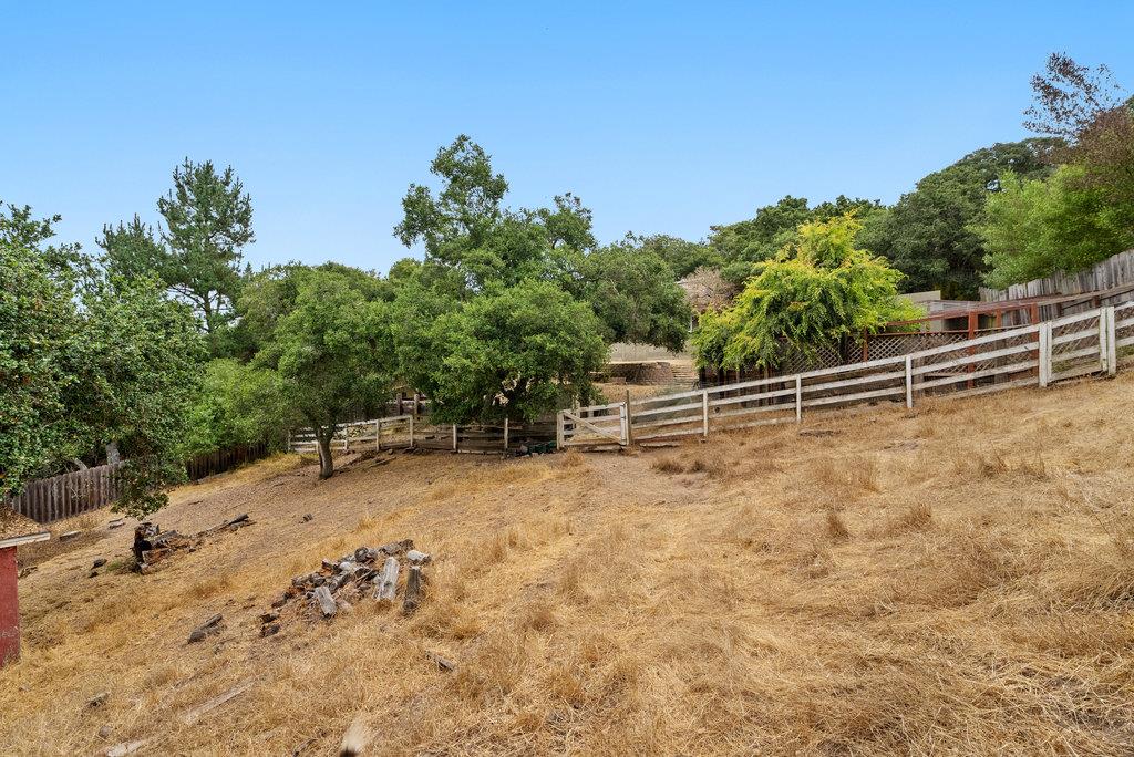 Detail Gallery Image 27 of 29 For 37 Vista Dr, Salinas,  CA 93907 - 3 Beds | 2 Baths