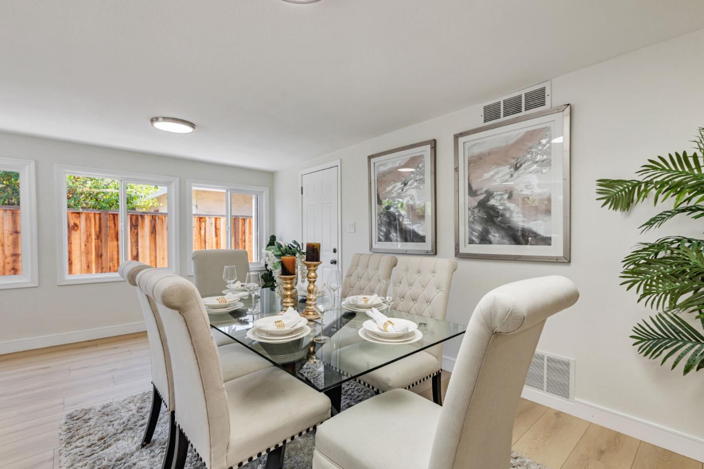Detail Gallery Image 16 of 39 For 402 S Mary Ave, Sunnyvale,  CA 94086 - 3 Beds | 1/1 Baths