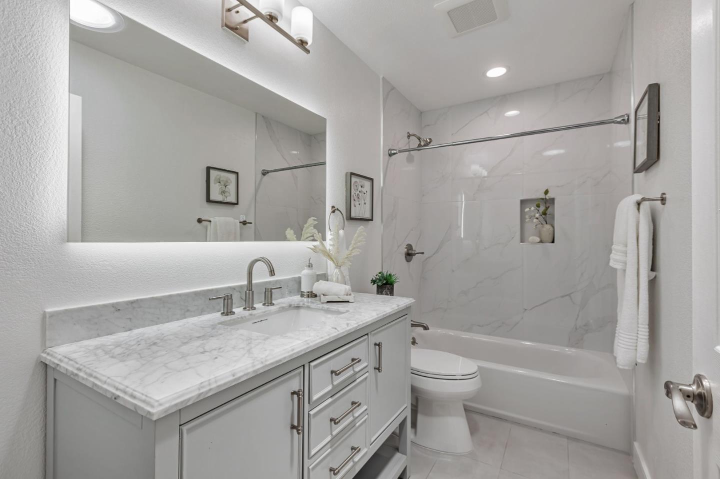 Detail Gallery Image 32 of 39 For 402 S Mary Ave, Sunnyvale,  CA 94086 - 3 Beds | 1/1 Baths