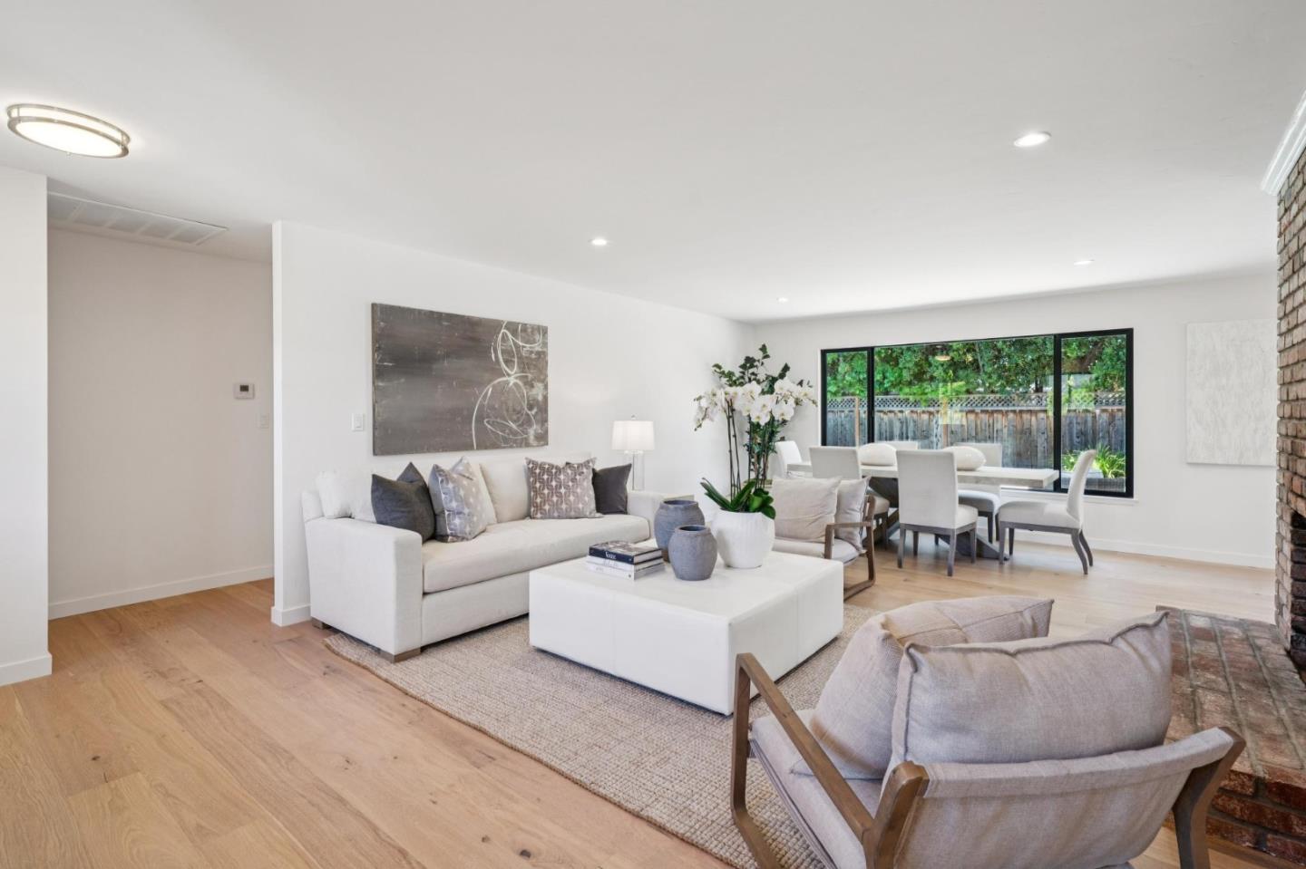 Detail Gallery Image 3 of 58 For 1671 Ben Roe Dr, Los Altos,  CA 94024 - 6 Beds | 4/1 Baths
