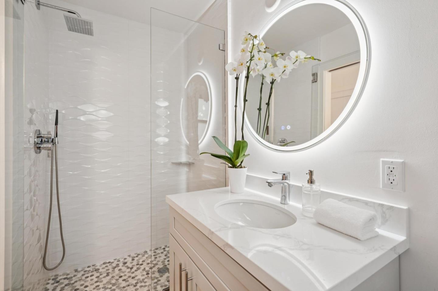 Detail Gallery Image 36 of 58 For 1671 Ben Roe Dr, Los Altos,  CA 94024 - 6 Beds | 4/1 Baths