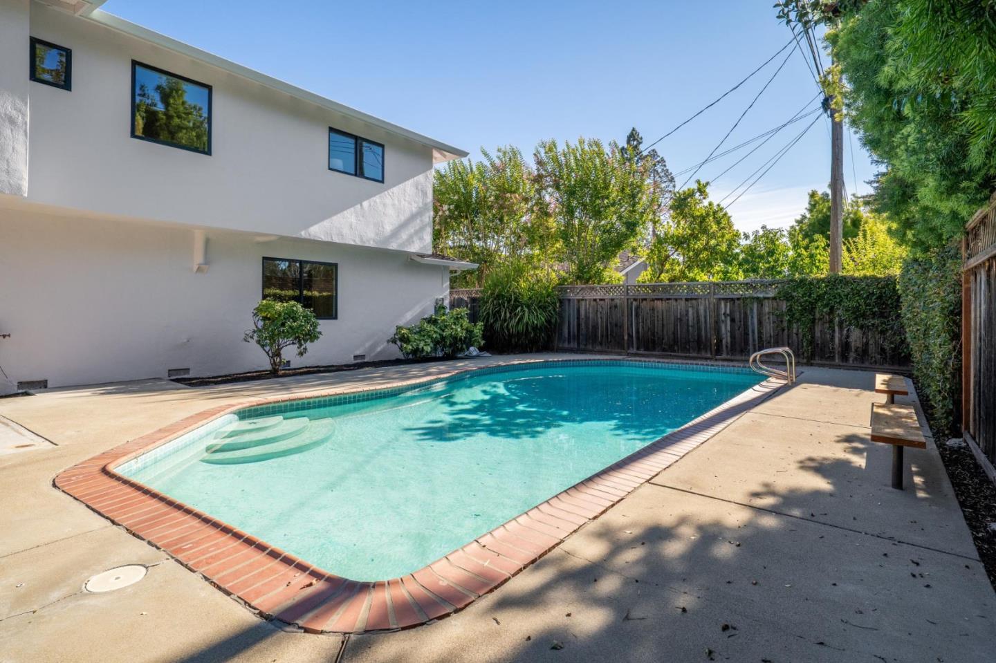 Detail Gallery Image 52 of 58 For 1671 Ben Roe Dr, Los Altos,  CA 94024 - 6 Beds | 4/1 Baths