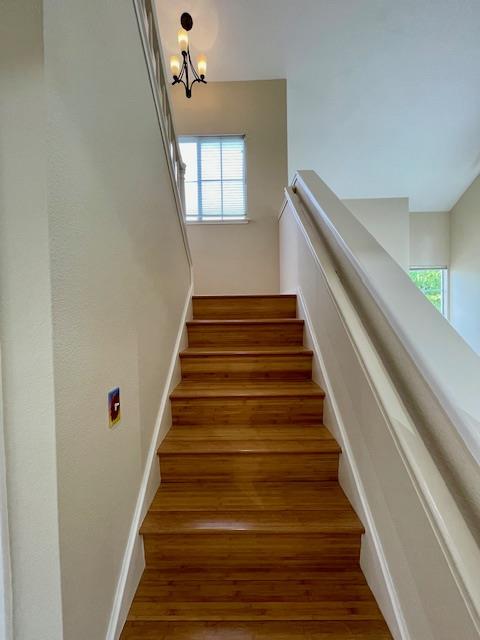 Detail Gallery Image 23 of 36 For 112 Concord Cir, Mountain View,  CA 94040 - 3 Beds | 3 Baths