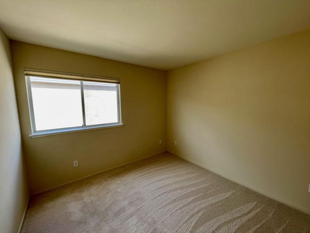 Detail Gallery Image 26 of 36 For 112 Concord Cir, Mountain View,  CA 94040 - 3 Beds | 3 Baths