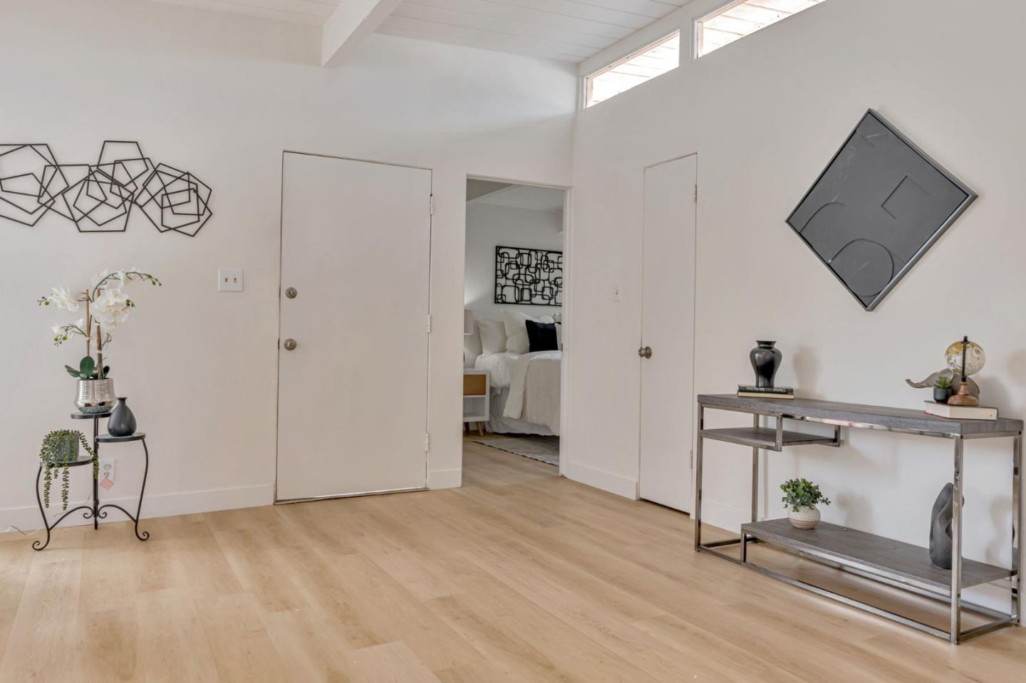 Detail Gallery Image 16 of 32 For 1725 Pierce St, San Mateo,  CA 94403 - 3 Beds | 1/1 Baths