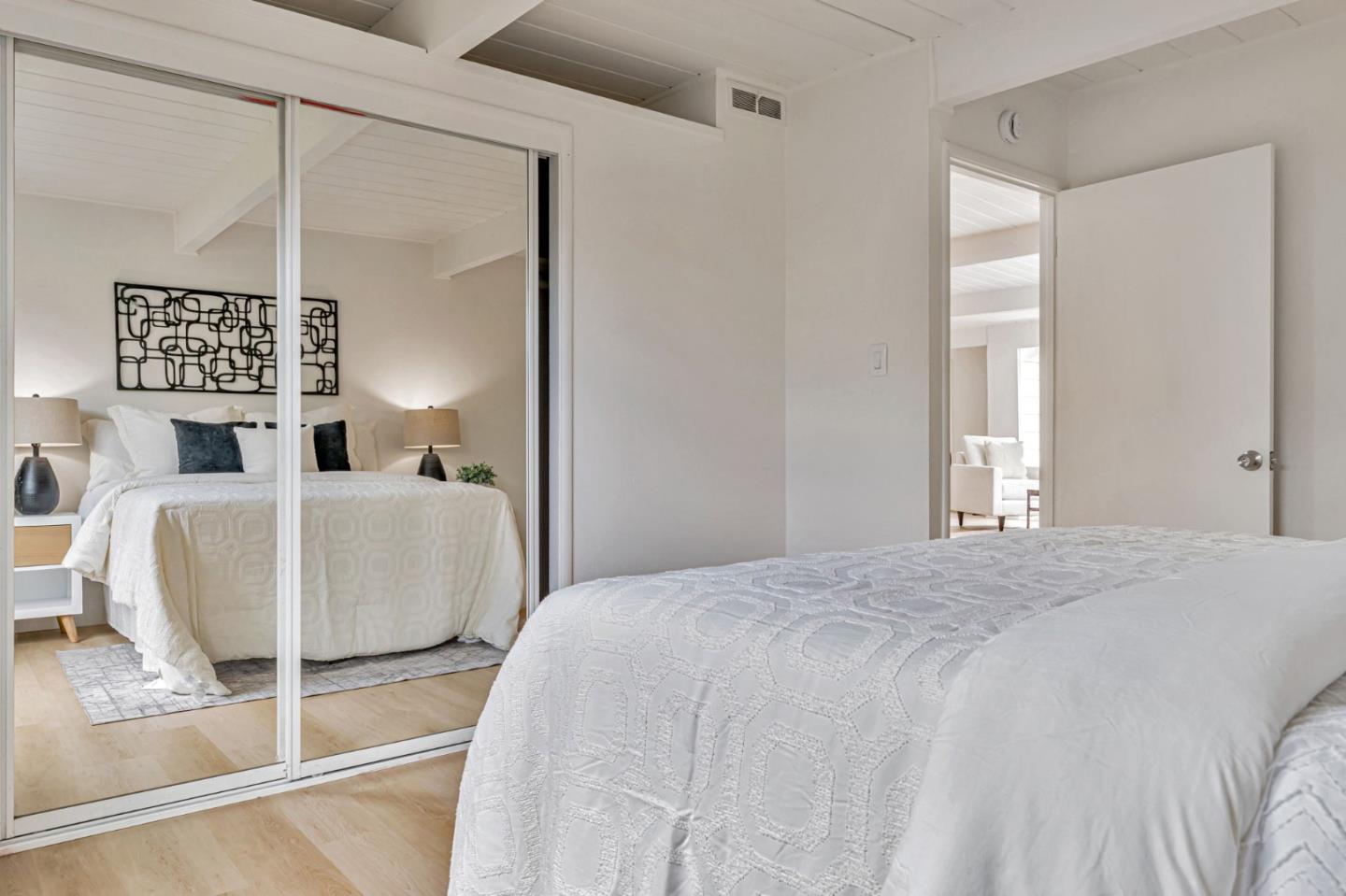 Detail Gallery Image 19 of 32 For 1725 Pierce St, San Mateo,  CA 94403 - 3 Beds | 1/1 Baths