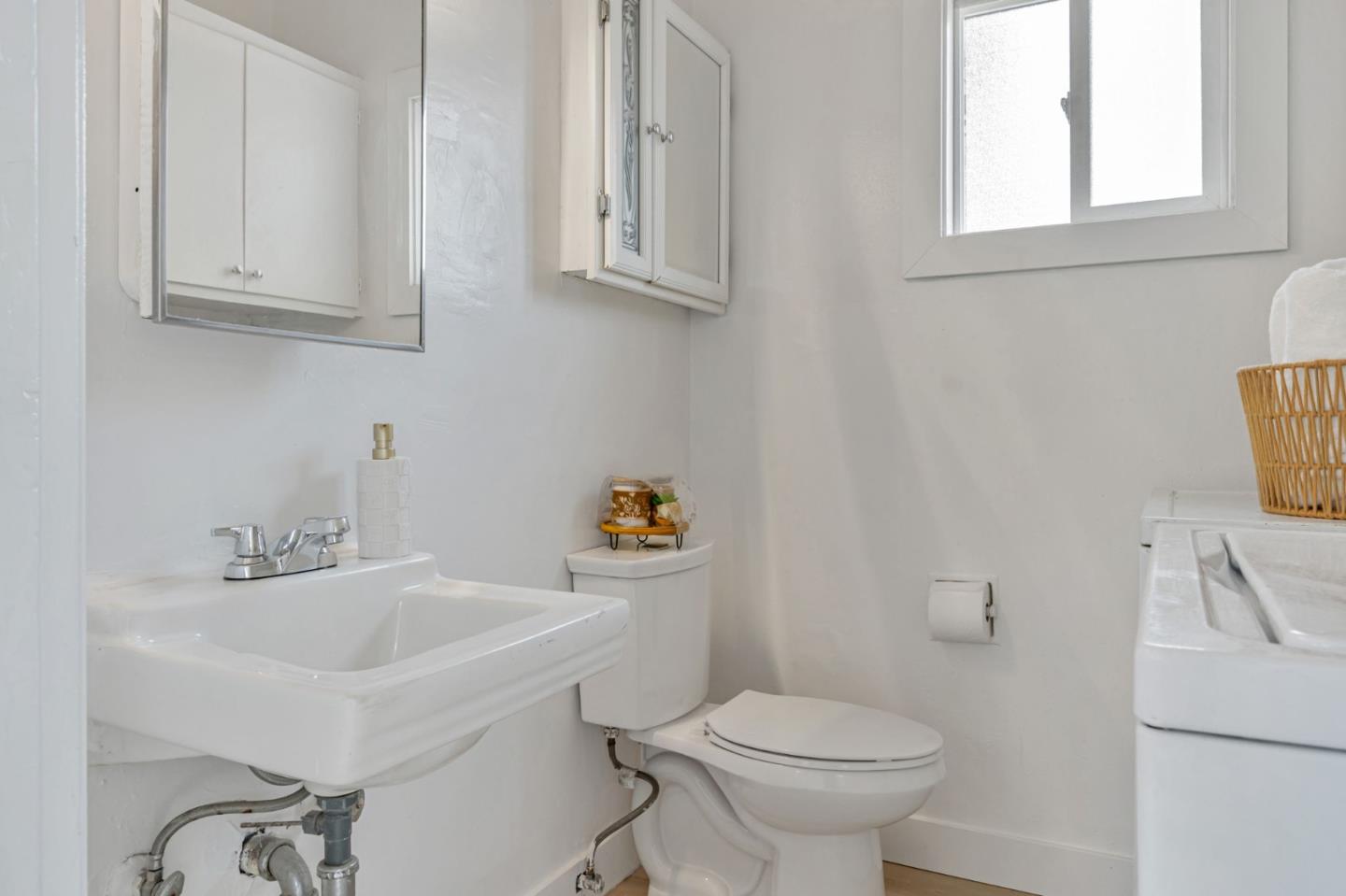 Detail Gallery Image 24 of 32 For 1725 Pierce St, San Mateo,  CA 94403 - 3 Beds | 1/1 Baths