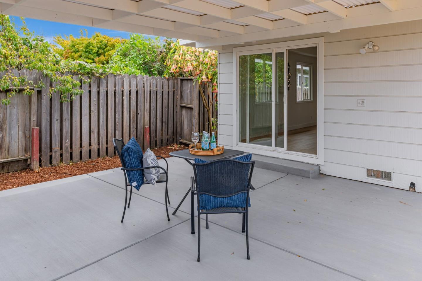 Detail Gallery Image 27 of 32 For 1725 Pierce St, San Mateo,  CA 94403 - 3 Beds | 1/1 Baths