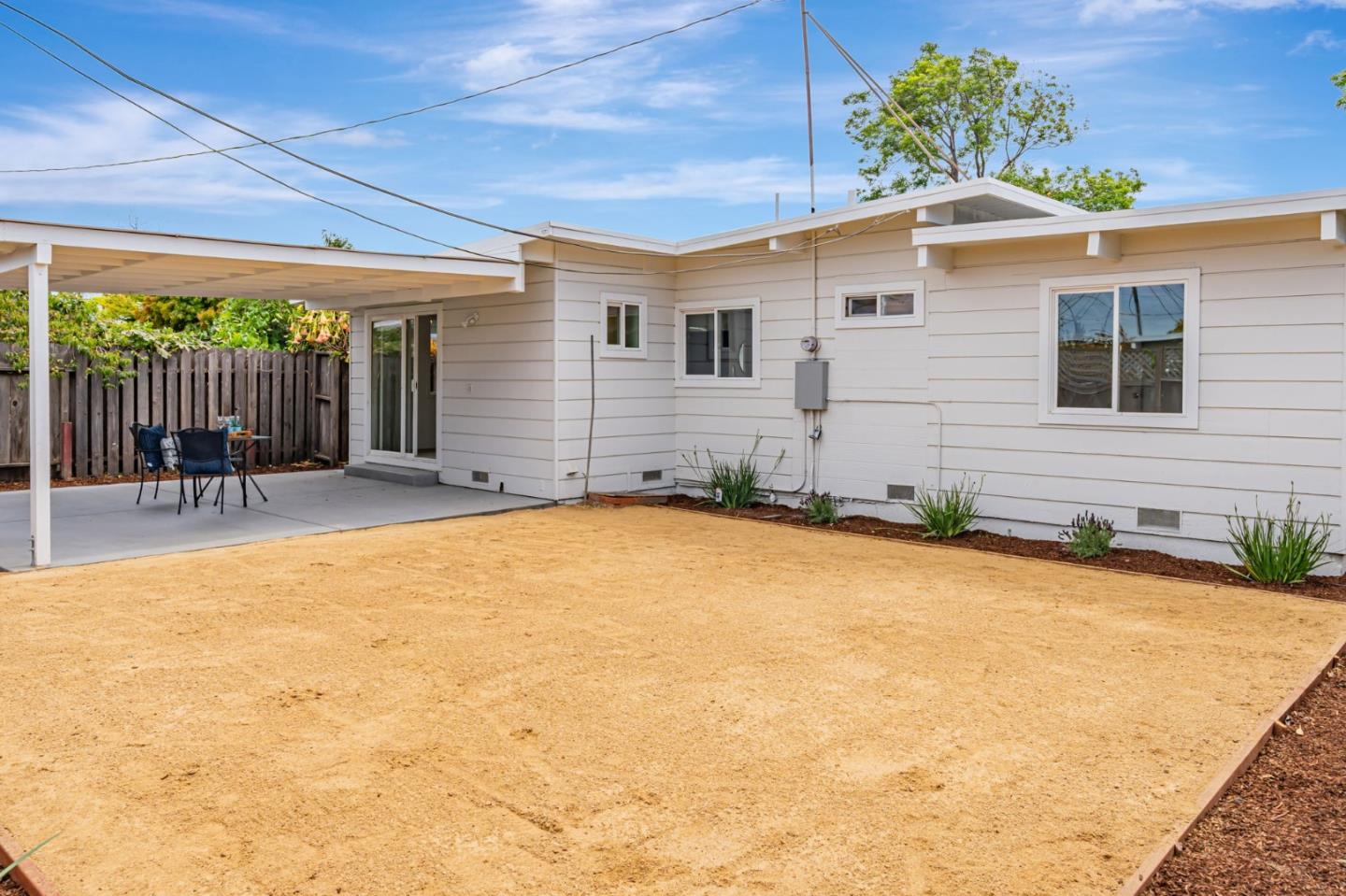 Detail Gallery Image 29 of 32 For 1725 Pierce St, San Mateo,  CA 94403 - 3 Beds | 1/1 Baths