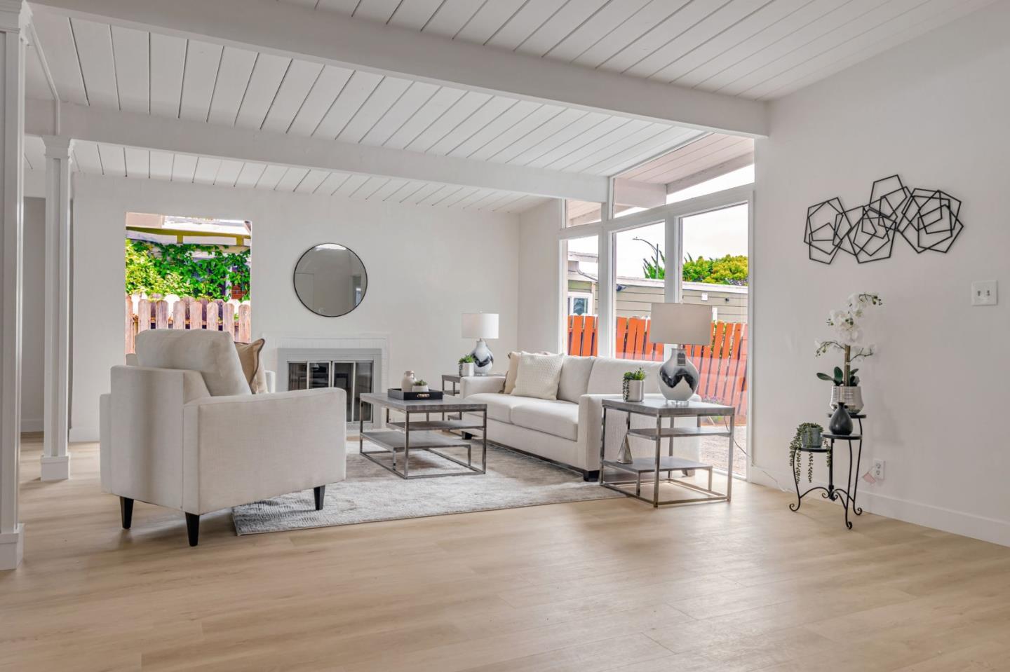 Detail Gallery Image 8 of 32 For 1725 Pierce St, San Mateo,  CA 94403 - 3 Beds | 1/1 Baths