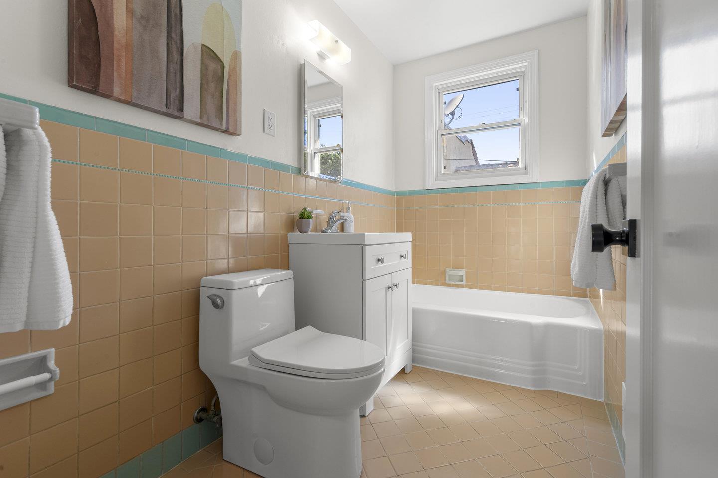 Detail Gallery Image 20 of 28 For 706 S Humboldt St, San Mateo,  CA 94402 - 3 Beds | 1/1 Baths