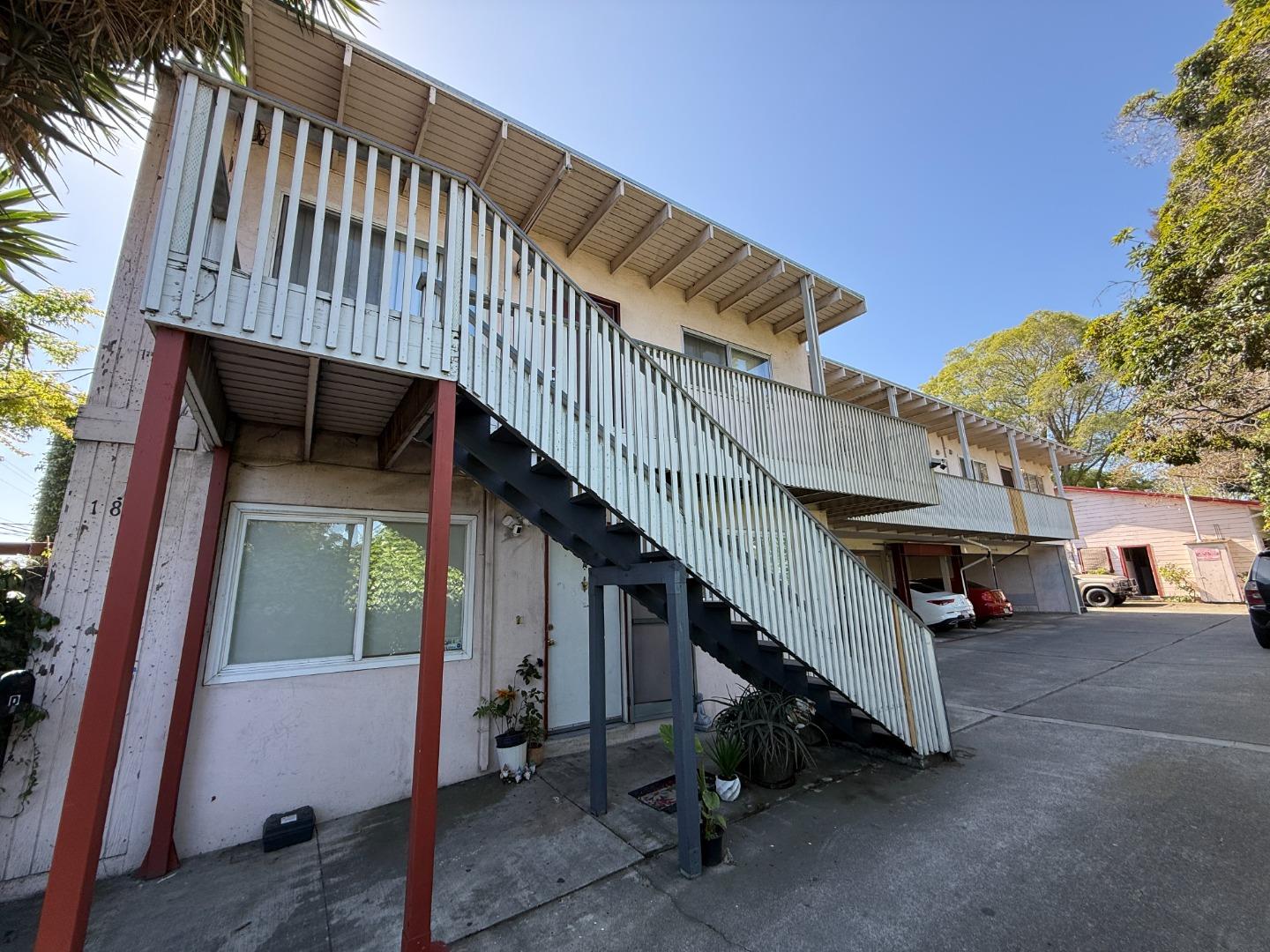 Detail Gallery Image 8 of 8 For 1879 Woodland Ave, East Palo Alto,  CA 94303 - – Beds | – Baths
