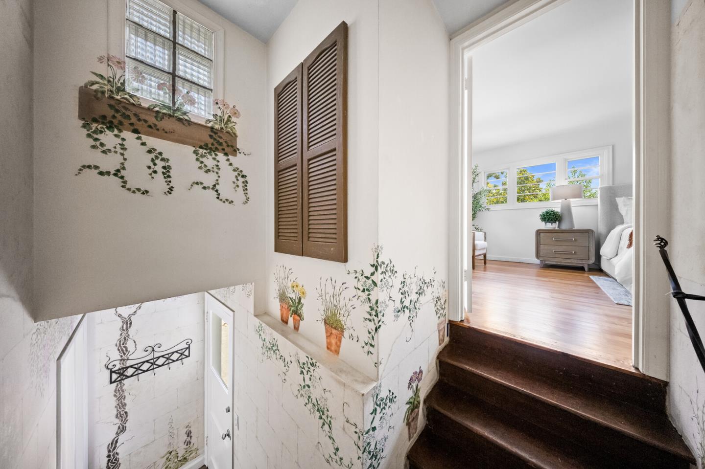 Detail Gallery Image 14 of 40 For 1711 Guinda St, Palo Alto,  CA 94303 - 3 Beds | 2/1 Baths