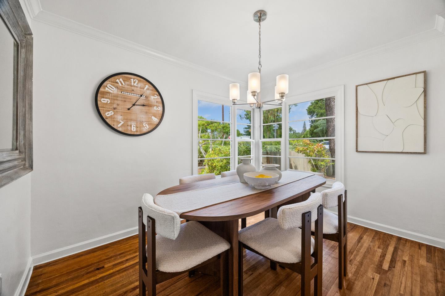 Detail Gallery Image 9 of 40 For 1711 Guinda St, Palo Alto,  CA 94303 - 3 Beds | 2/1 Baths