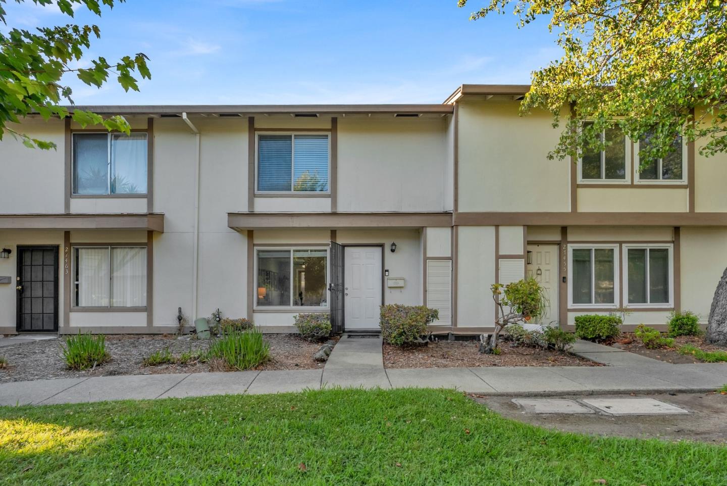 27459 Ponderosa Court, Hayward, California 94545, 2 Bedrooms Bedrooms, ,1 BathroomBathrooms,Residential,For Sale,27459 Ponderosa Court,ML82015749