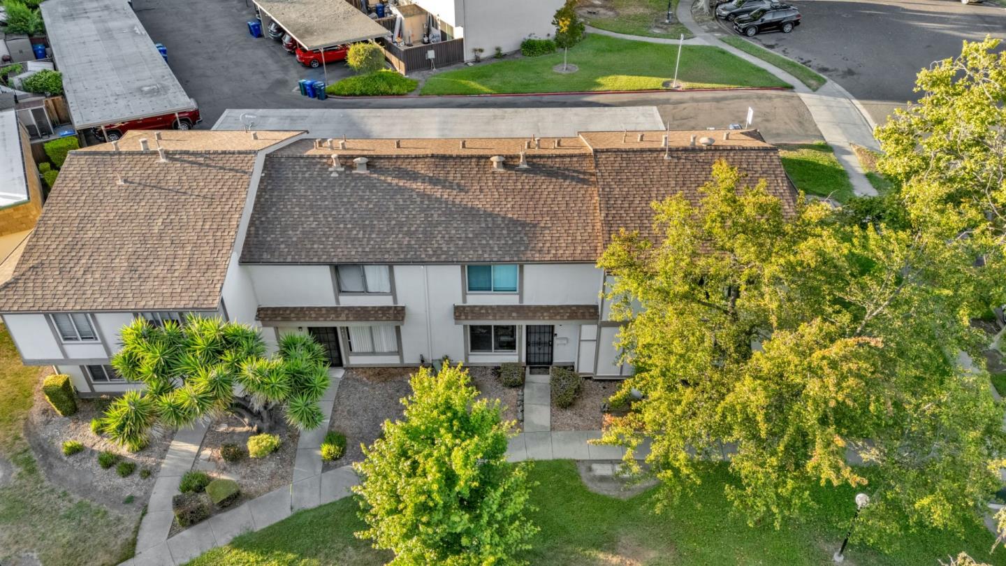 27459 Ponderosa Court, Hayward, California 94545, 2 Bedrooms Bedrooms, ,1 BathroomBathrooms,Residential,For Sale,27459 Ponderosa Court,ML82015749