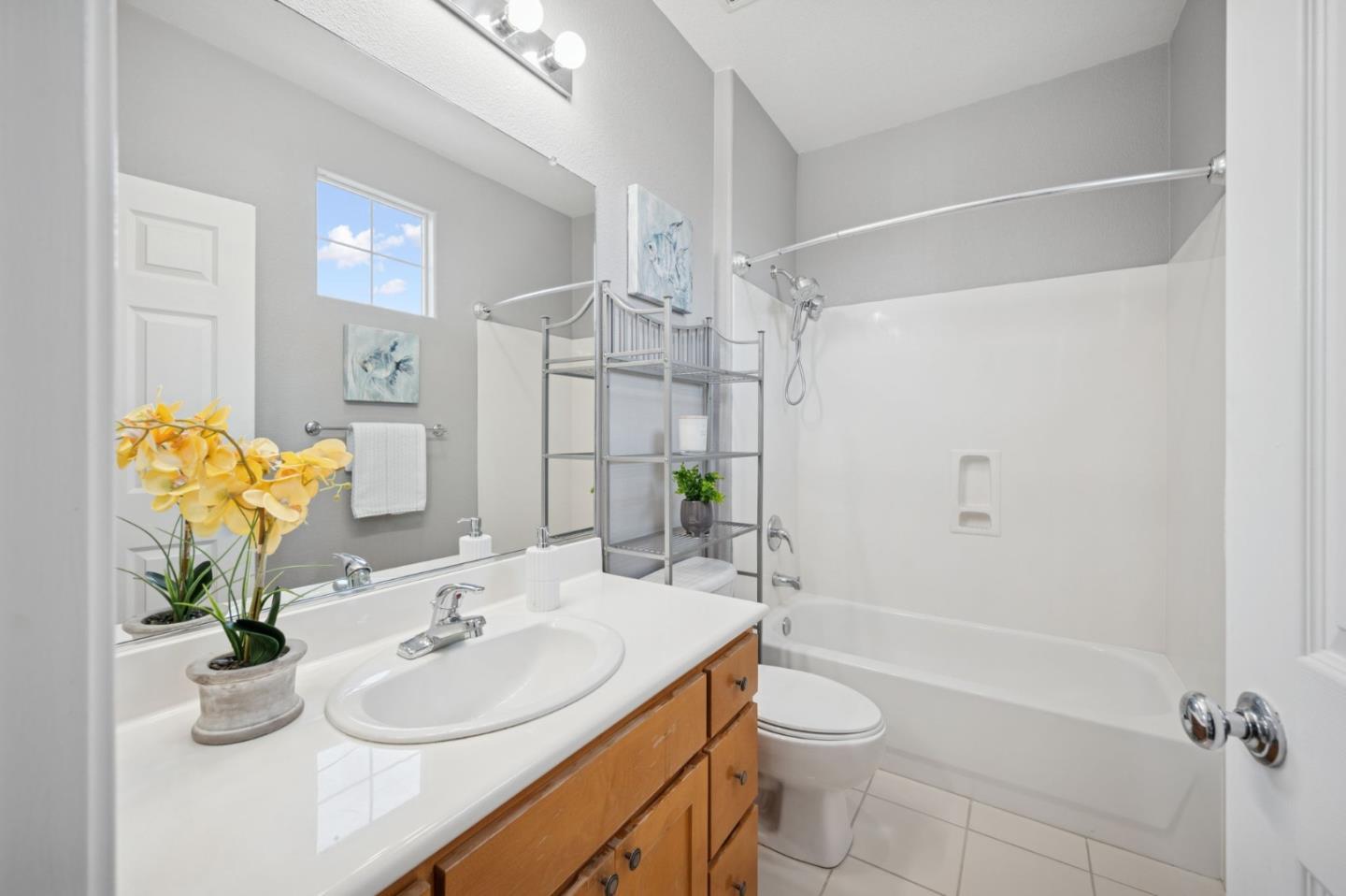 Detail Gallery Image 37 of 55 For 853 Georgetown Pl, San Jose,  CA 95126 - 3 Beds | 3 Baths