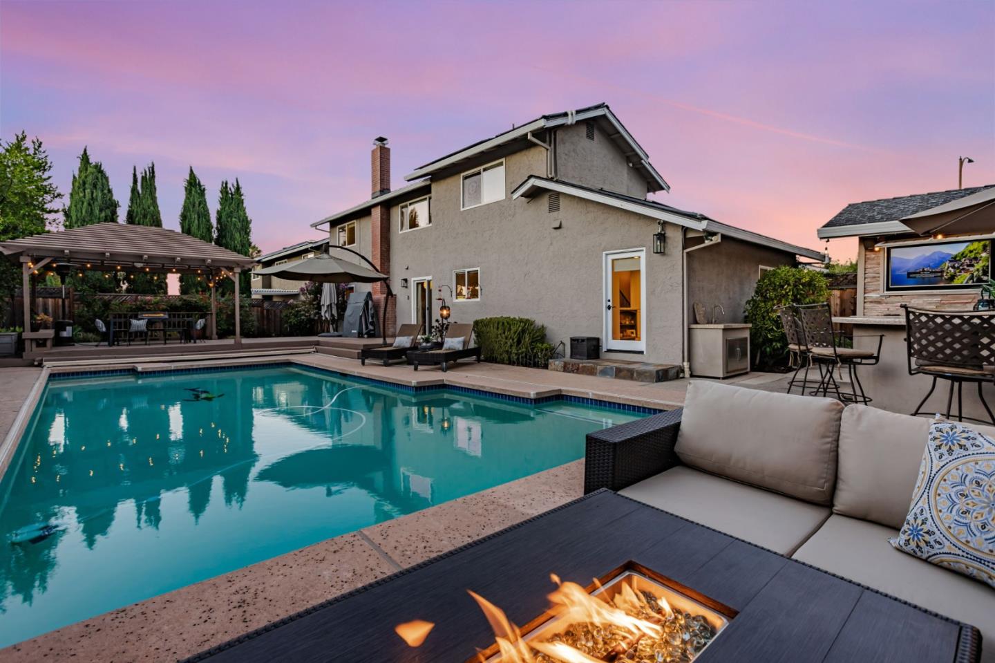 Detail Gallery Image 35 of 46 For 6749 Elwood Rd, San Jose,  CA 95120 - 5 Beds | 3 Baths