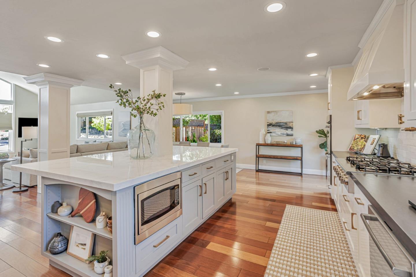 Detail Gallery Image 9 of 46 For 6749 Elwood Rd, San Jose,  CA 95120 - 5 Beds | 3 Baths