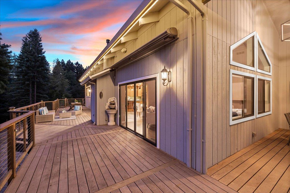 Detail Gallery Image 14 of 84 For 23435 Summit Rd, Los Gatos,  CA 95033 - 5 Beds | 3/1 Baths