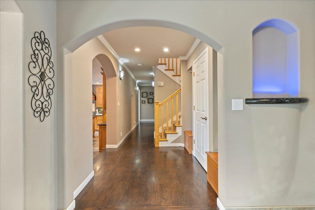 Detail Gallery Image 25 of 84 For 23435 Summit Rd, Los Gatos,  CA 95033 - 5 Beds | 3/1 Baths