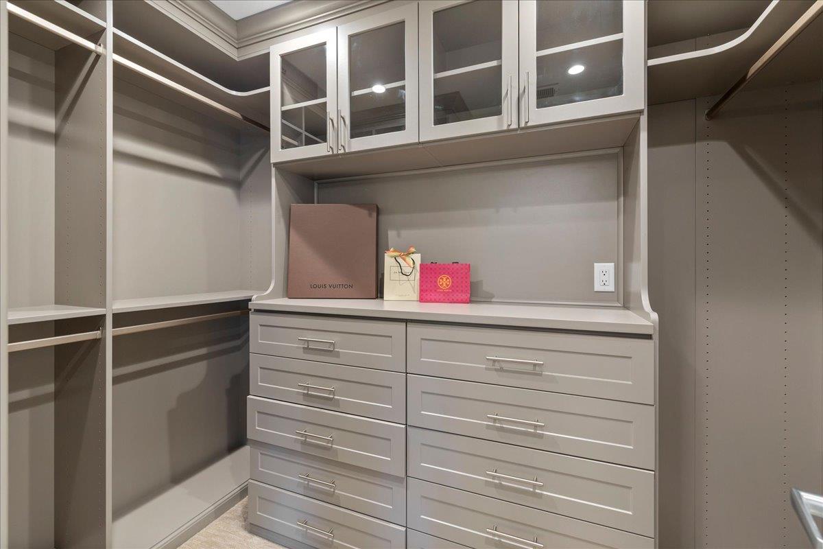 Detail Gallery Image 37 of 84 For 23435 Summit Rd, Los Gatos,  CA 95033 - 5 Beds | 3/1 Baths