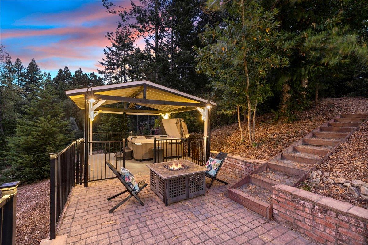 Detail Gallery Image 51 of 84 For 23435 Summit Rd, Los Gatos,  CA 95033 - 5 Beds | 3/1 Baths