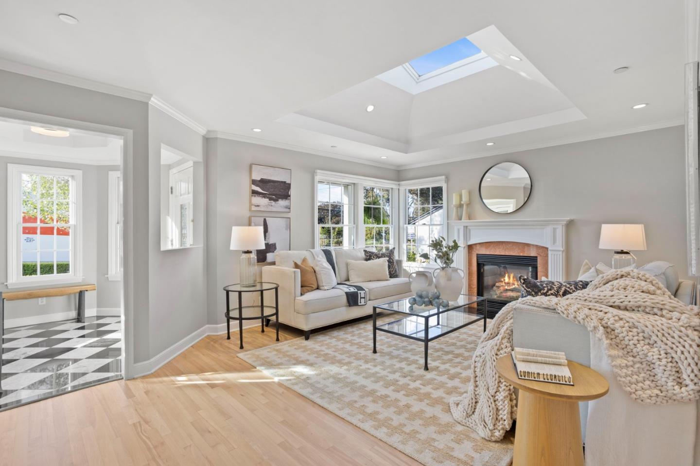 Detail Gallery Image 4 of 30 For 643 28th Ave, San Mateo,  CA 94403 - 4 Beds | 3 Baths