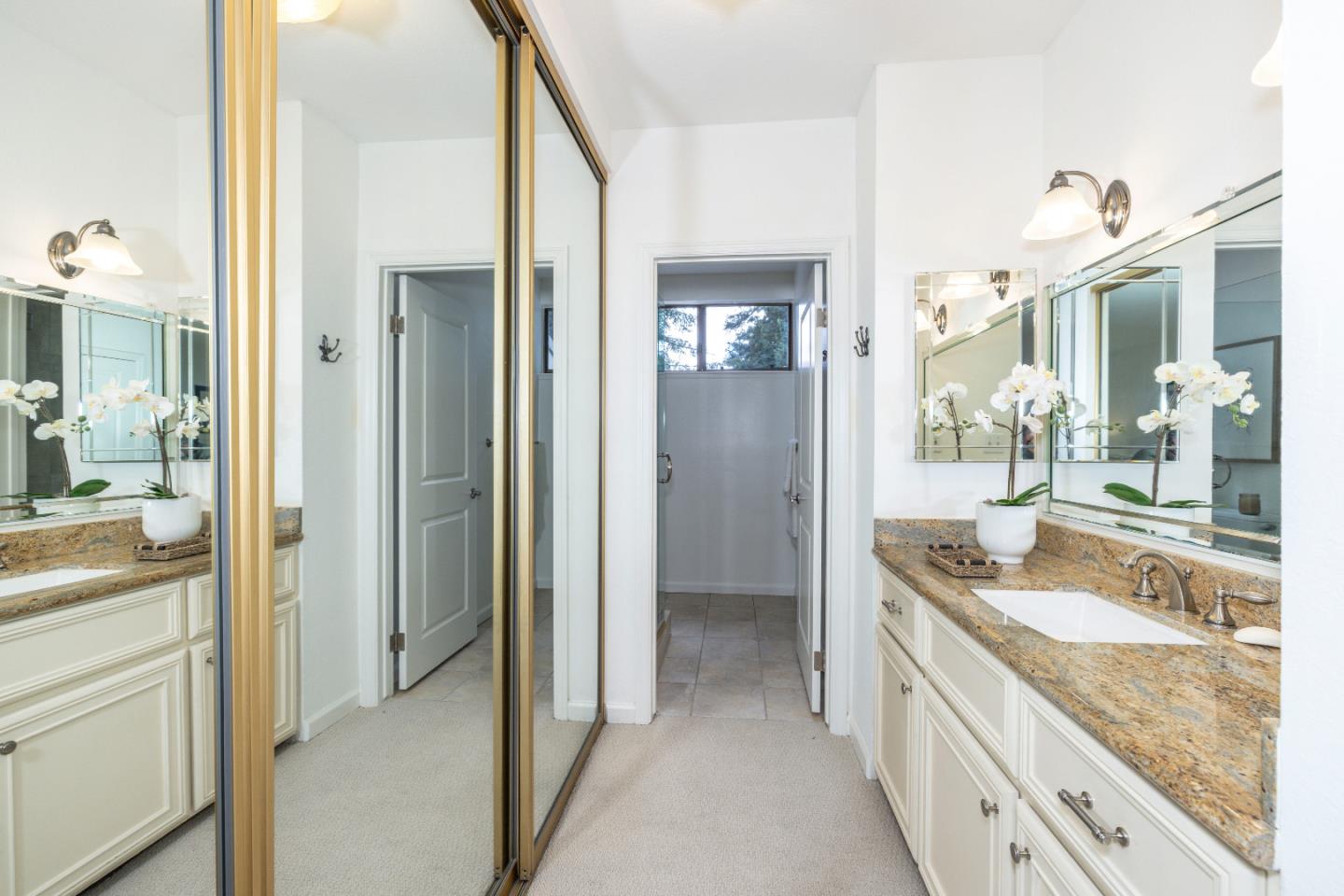 Detail Gallery Image 16 of 19 For 110 Greenmeadow Way, Palo Alto,  CA 94306 - 2 Beds | 2 Baths