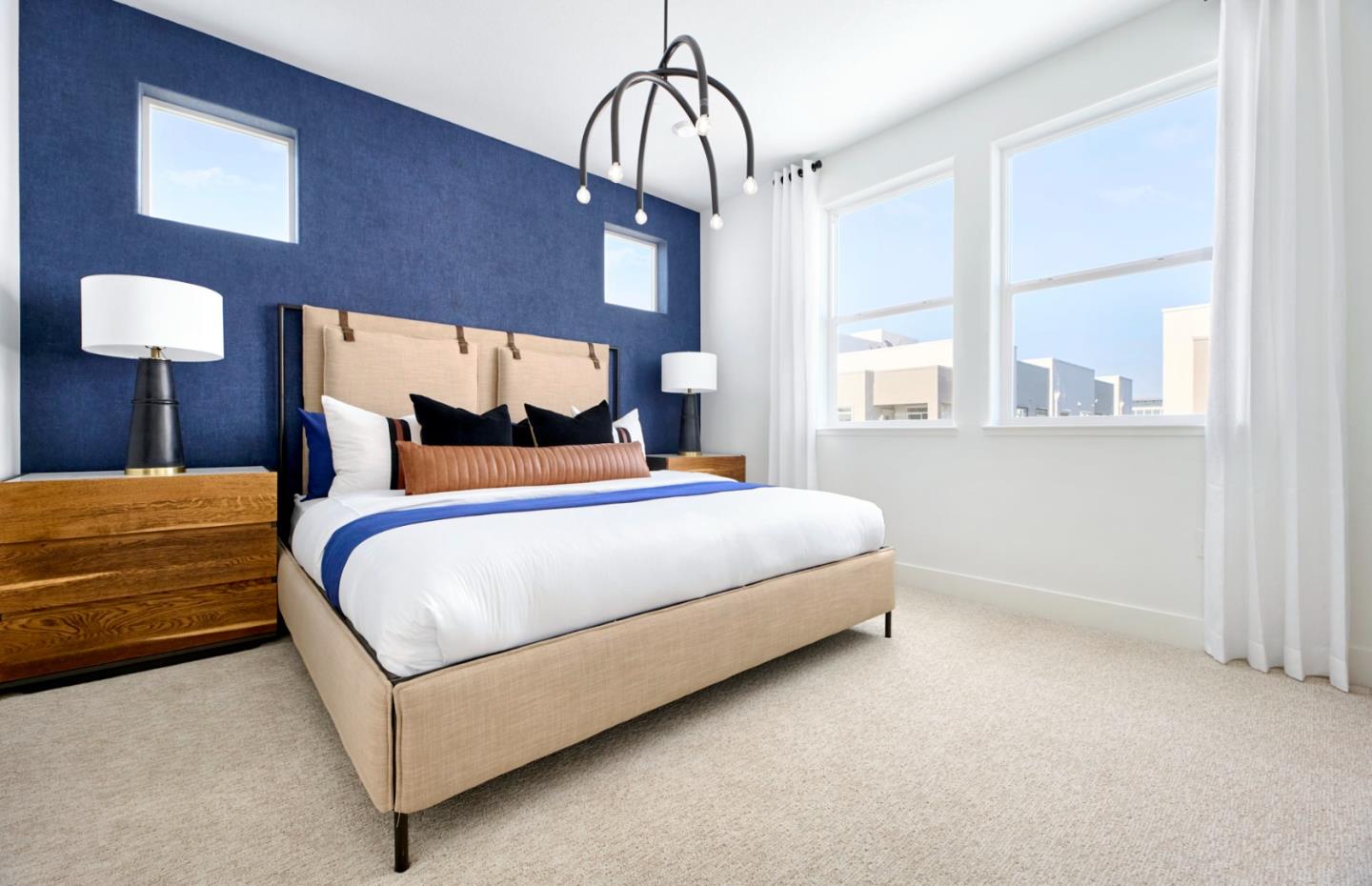 Detail Gallery Image 11 of 14 For 650 Lindendale Ct, San Jose,  CA 95117 - 3 Beds | 2/1 Baths