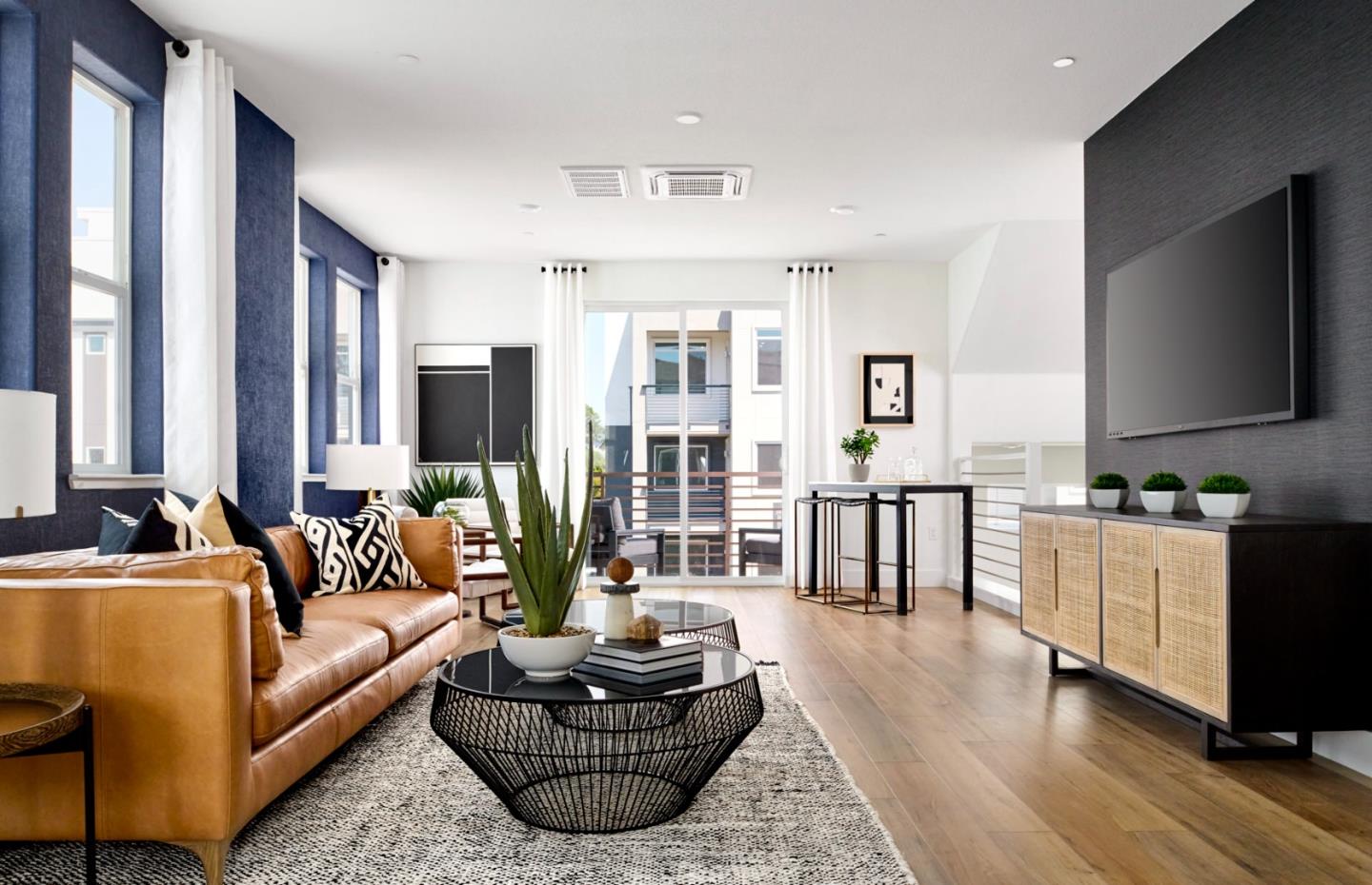 Detail Gallery Image 6 of 14 For 650 Lindendale Ct, San Jose,  CA 95117 - 3 Beds | 2/1 Baths