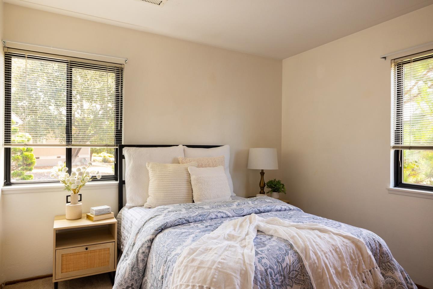 Detail Gallery Image 21 of 25 For 2161 Trapani Cir, Monterey,  CA 93940 - 4 Beds | 2 Baths