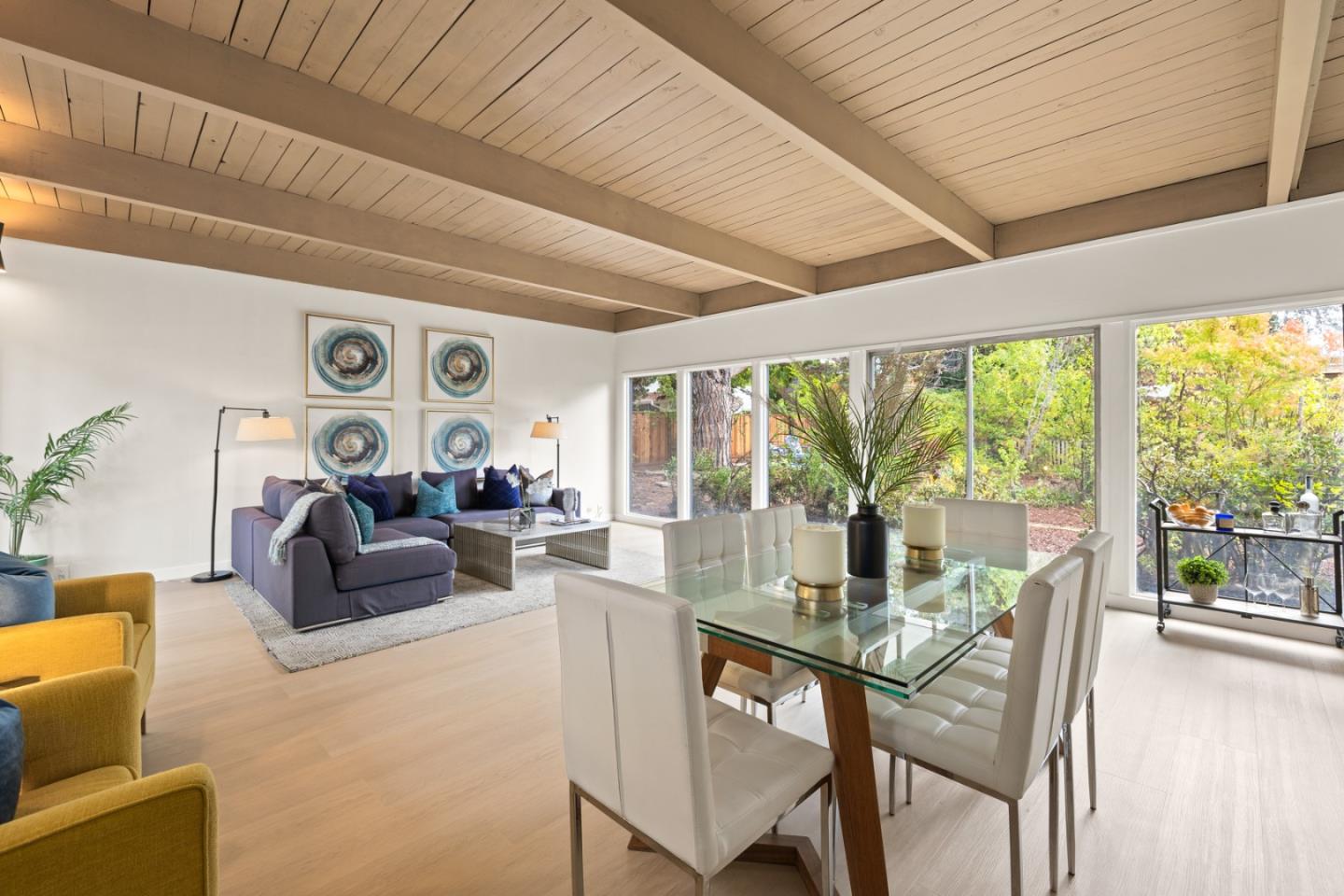 Detail Gallery Image 17 of 39 For 2396 Glen Way, East Palo Alto,  CA 94303 - 3 Beds | 1 Baths