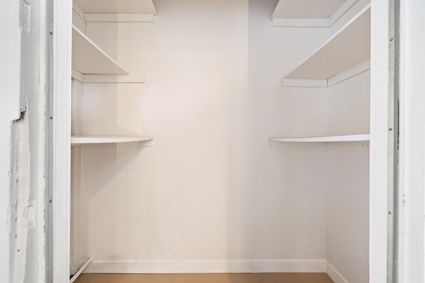 Detail Gallery Image 20 of 39 For 2396 Glen Way, East Palo Alto,  CA 94303 - 3 Beds | 1 Baths