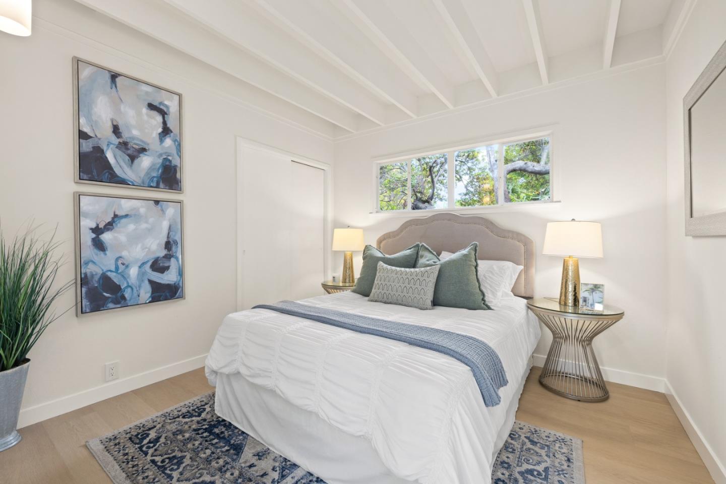 Detail Gallery Image 27 of 39 For 2396 Glen Way, East Palo Alto,  CA 94303 - 3 Beds | 1 Baths
