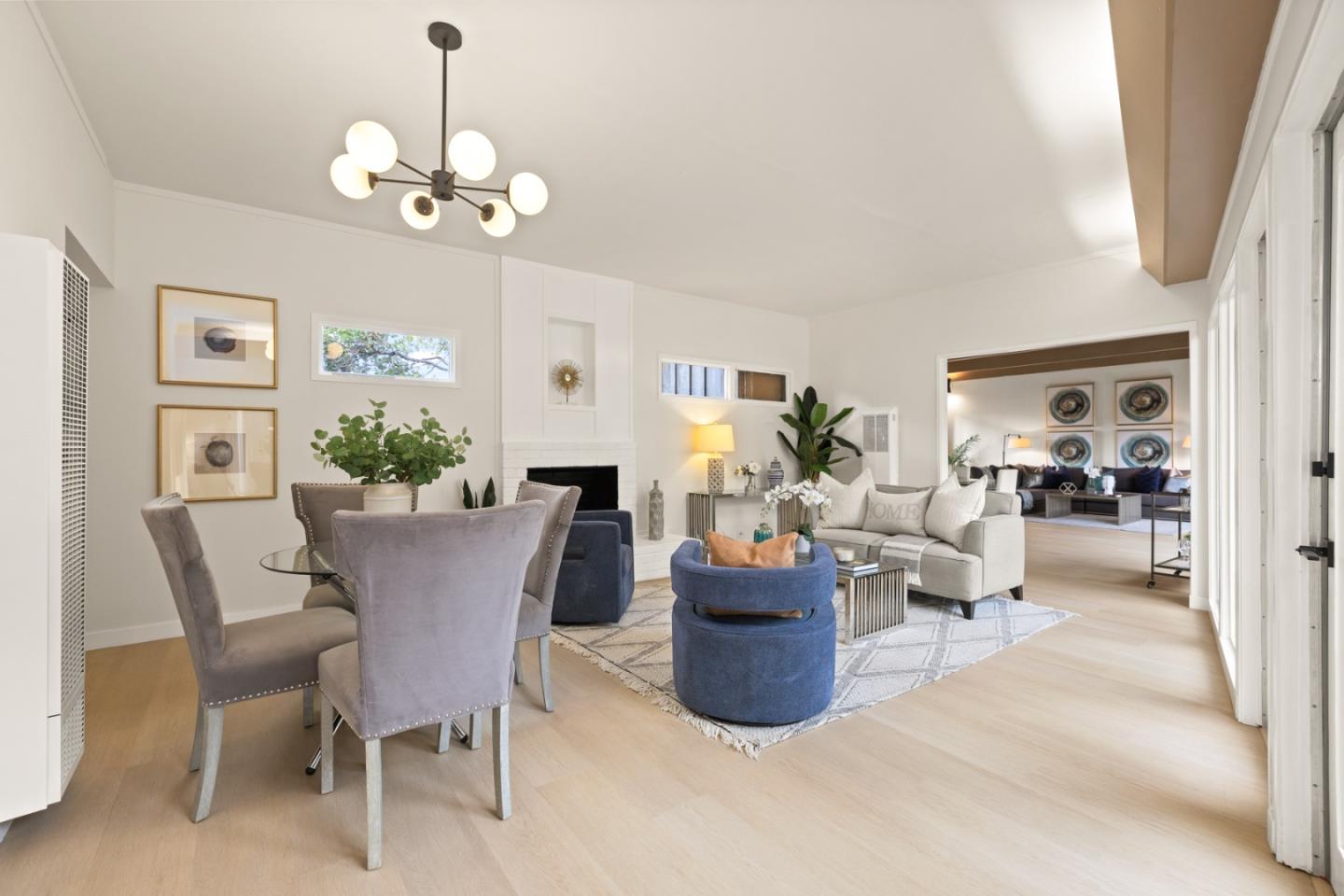 Detail Gallery Image 9 of 39 For 2396 Glen Way, East Palo Alto,  CA 94303 - 3 Beds | 1 Baths