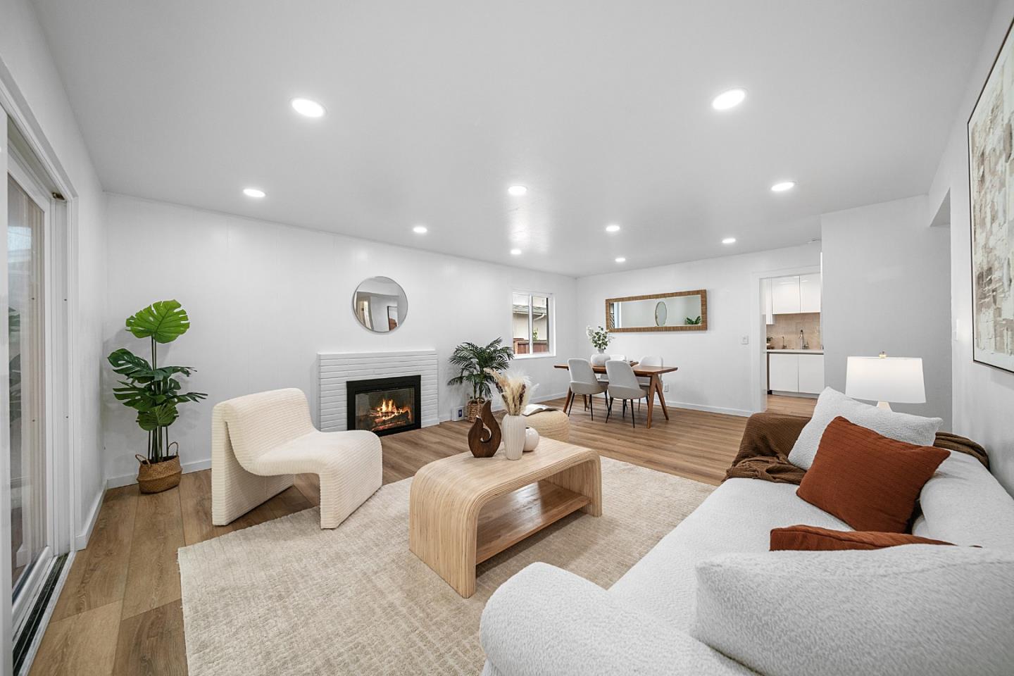 Detail Gallery Image 12 of 40 For 857 Peach Ave, Sunnyvale,  CA 94087 - 3 Beds | 2 Baths